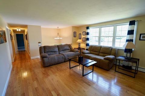 36 Scott St, Dracut, MA 01826 photo 6