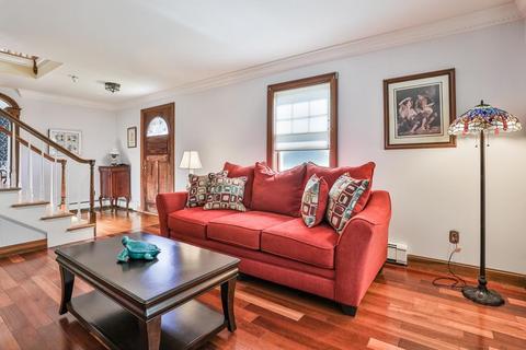 76 Mill St, Georgetown, MA 01833 photo 4