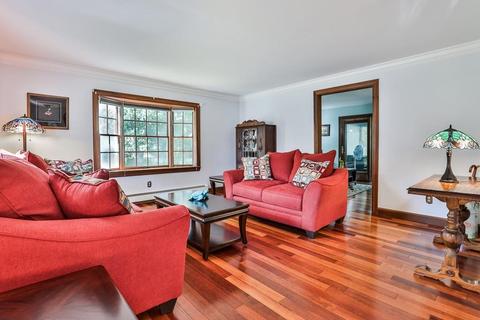 76 Mill St, Georgetown, MA 01833 photo 3