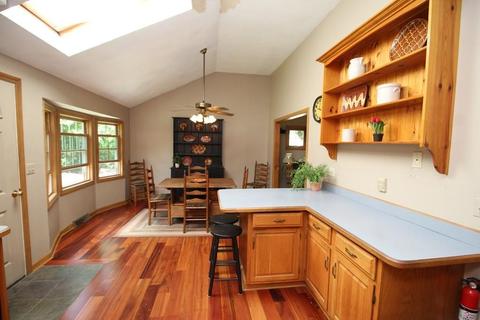 12 Plain St E, Berkley, MA 02779 photo 13