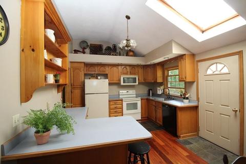 12 Plain St E, Berkley, MA 02779 photo 12