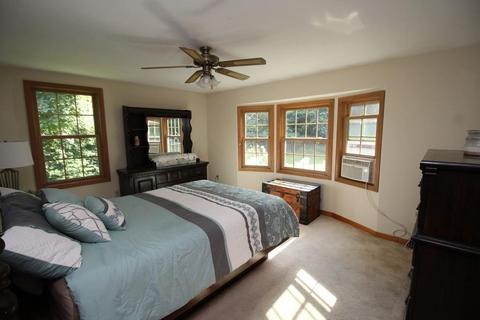 12 Plain St E, Berkley, MA 02779 photo 21