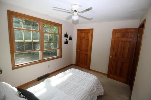 12 Plain St E, Berkley, MA 02779 photo 25