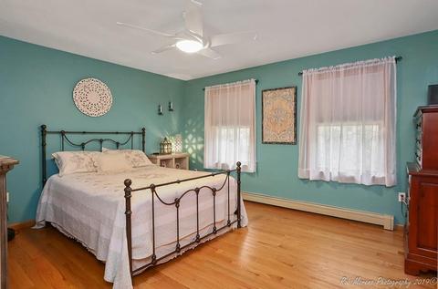 17 Pew Ave, Gloucester, MA 01930 photo 17