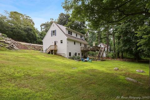 17 Pew Ave, Gloucester, MA 01930 photo 4
