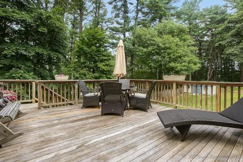 17 Pew Ave, Gloucester, MA 01930 photo 13