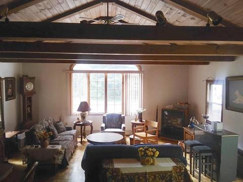 376 Thompson Rd, Webster, MA 01570 photo 5