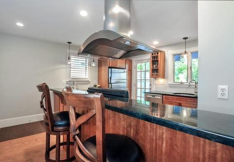 71 Avery St, Dedham, MA 02026 photo 9