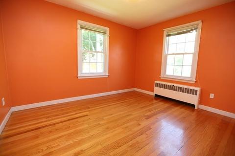 111 Moreland St, Worcester, MA 01609 photo 6