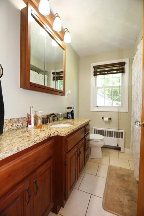 111 Moreland St, Worcester, MA 01609 photo 9