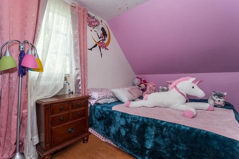 23 Carlson St, Everett, MA 02149 photo 11