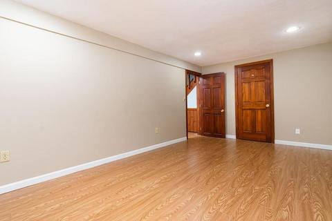 25 Eagle Dr, Walpole, MA 02081 photo 34