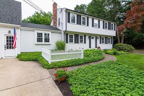 25 Eagle Dr, Walpole, MA 02081 photo 2
