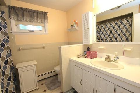 15 Wright St, Stoneham, MA 02180 photo 17