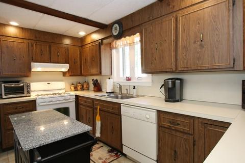 15 Wright St, Stoneham, MA 02180 photo 7