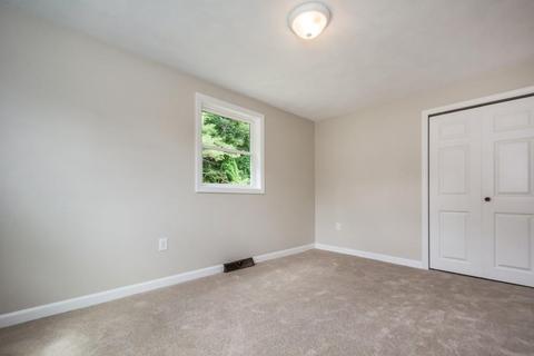 17 Chestnut Dr, Townsend, MA 01469 photo 17
