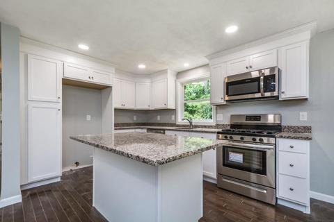 17 Chestnut Dr, Townsend, MA 01469 photo 13