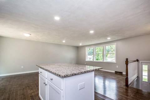 17 Chestnut Dr, Townsend, MA 01469 photo 11