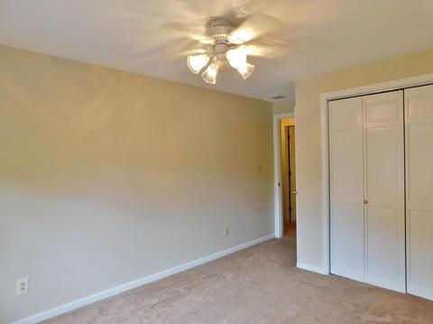 7 Bunker Cir, Springfield, MA 01108 photo 24