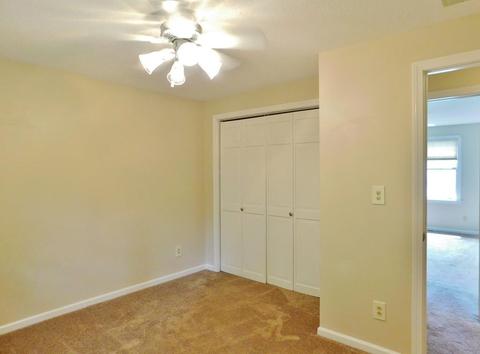 7 Bunker Cir, Springfield, MA 01108 photo 18