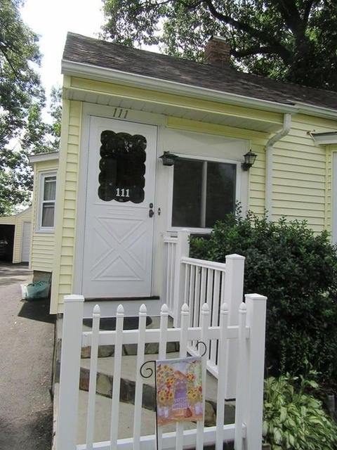 111 Kirby St, Springfield, MA 01104 photo 3