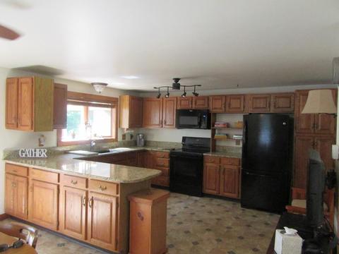 111 Kirby St, Springfield, MA 01104 photo 5