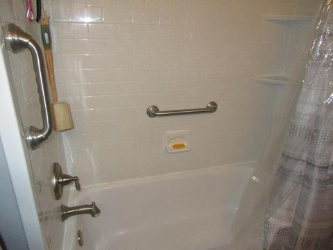 111 Kirby St, Springfield, MA 01104 photo 13
