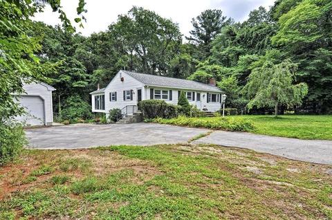 503 Maple St, Franklin, MA 02038 photo 2
