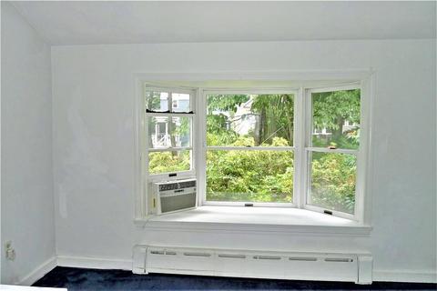 19 Windsor Rd, Stoneham, MA 02180 photo 12