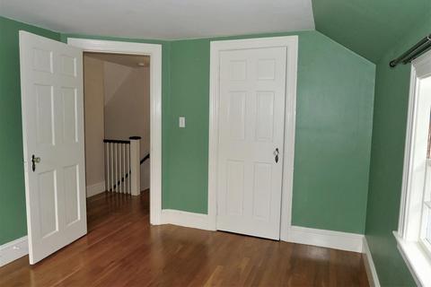 19 Windsor Rd, Stoneham, MA 02180 photo 20