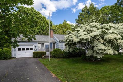346 Plain St, Millis, MA 02054 photo 1
