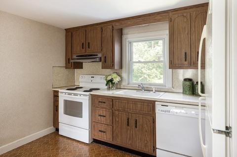 346 Plain St, Millis, MA 02054 photo 11