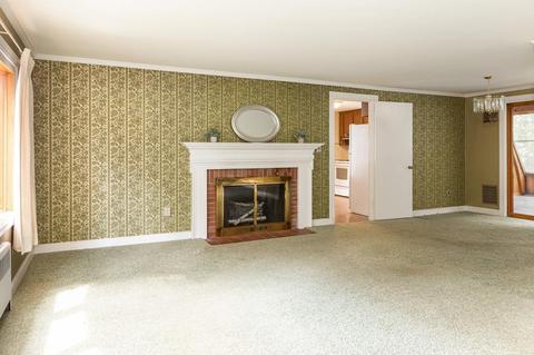 346 Plain St, Millis, MA 02054 photo 8