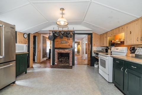55 North St, Georgetown, MA 01833 photo 5