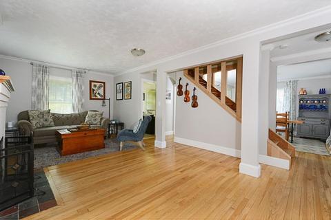 48 Morningside Rd, Worcester, MA 01602 photo 9