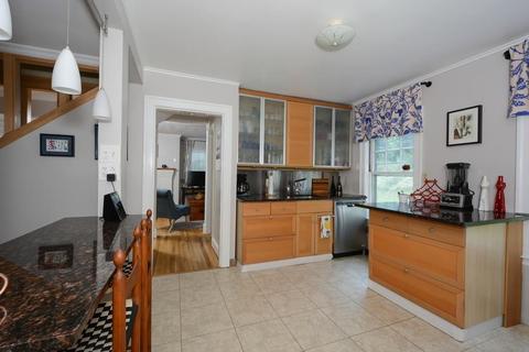 48 Morningside Rd, Worcester, MA 01602 photo 8