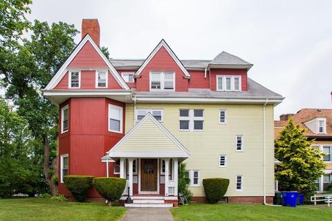 604 Rock St, Fall River, MA 02720 photo 1