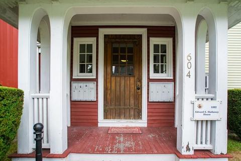 604 Rock St, Fall River, MA 02720 photo 3