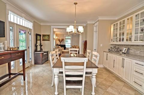 58 E High St, Avon, MA 02322 photo 15