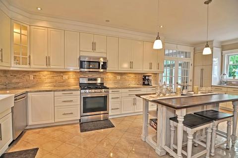 58 E High St, Avon, MA 02322 photo 11