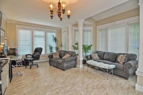 58 E High St, Avon, MA 02322 photo 6