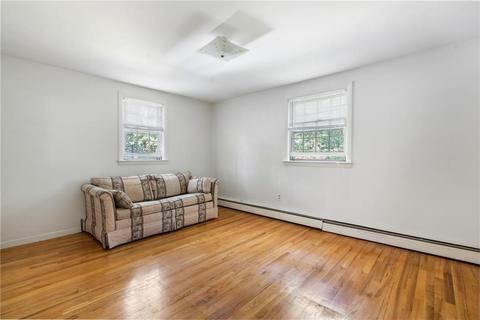 399 Red Chimney Dr, Warwick, RI 02886 photo 20