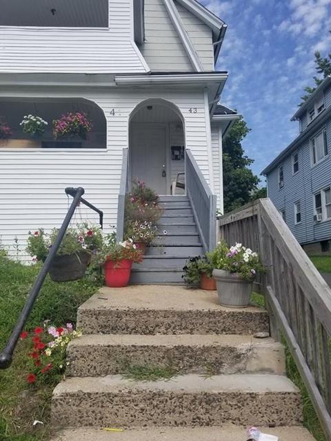 41 Longview St, Springfield, MA 01108 photo 5