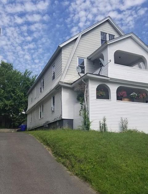41 Longview St, Springfield, MA 01108 photo 2