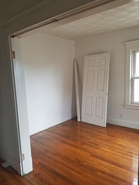 41 Longview St, Springfield, MA 01108 photo 14