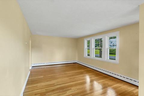 20 William St, Walpole, MA 02081 photo 4