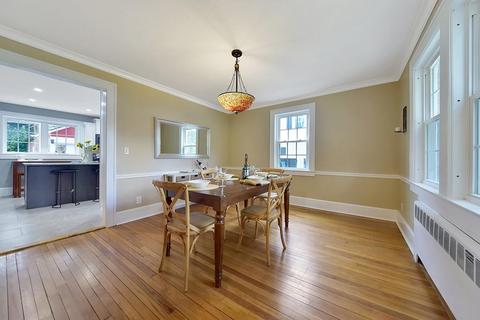 52 Eckington St, Springfield, MA 01108 photo 10