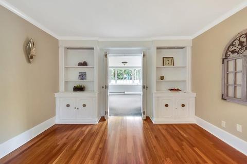 52 Eckington St, Springfield, MA 01108 photo 16