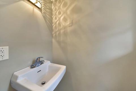 52 Eckington St, Springfield, MA 01108 photo 20