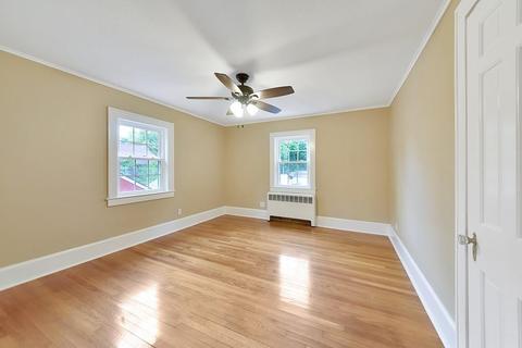 52 Eckington St, Springfield, MA 01108 photo 22